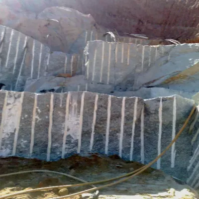  Foto Desmonte De Rocha Frio 04 46 11zon